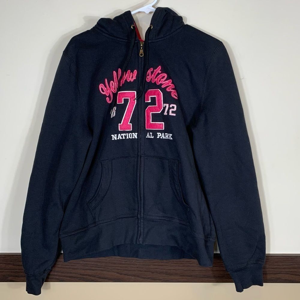 Prairie Mountain Yellow Stone National Park Black & Pink Hoodie XXL